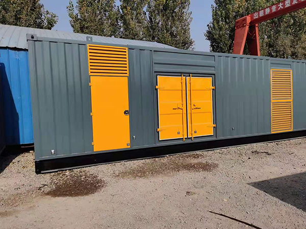 安宁300kw 柴油发电机组用多大的空气开关？