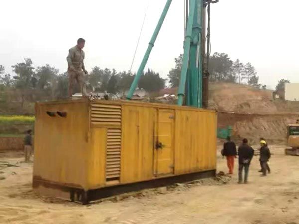 安宁如何判断水冷式机油散热器密封件是否需要更换？